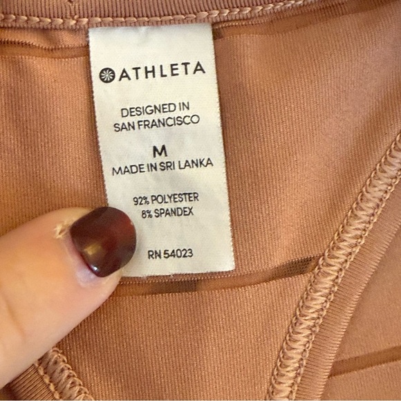 ATHLETA Stripe Mesh Tan Chi Tank Top Size Medium Workout Fitness Gym Athletic - Picture 6 of 9